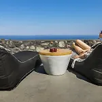 Elysian Santorini Hotel 3*
