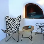 Hotel Elysian Santorini