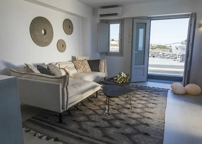 Hotel Elysian Santorini 3*