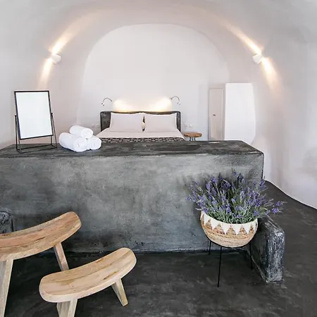 Elysian Santorini 3*