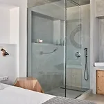 Elysian Santorini Otel 3*