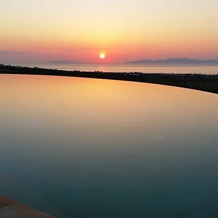 Elysian Santorini أويا