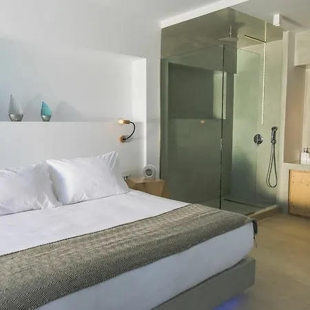 Elysian Santorini فندق أويا