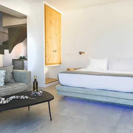 Elysian Santorini