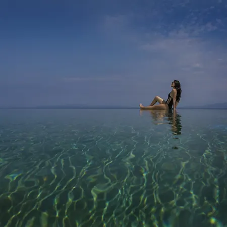 Elysian Santorini Hotel