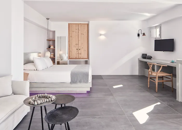 호텔 Elysian Santorini 3*