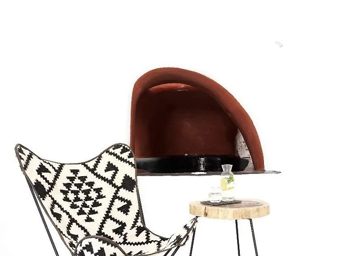 Hotel Elysian Santorini Oia