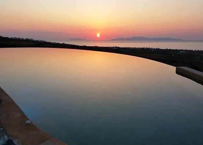 Hotel Elysian Santorini Oia