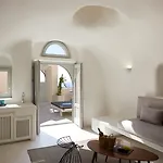 Hotel Elysian Santorini