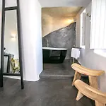 Hotel Elysian Santorini