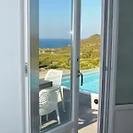Elysian Santorini Oia