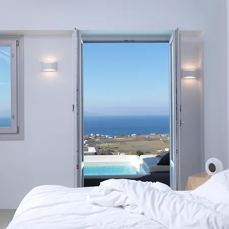 Elysian Santorini 3* Oia